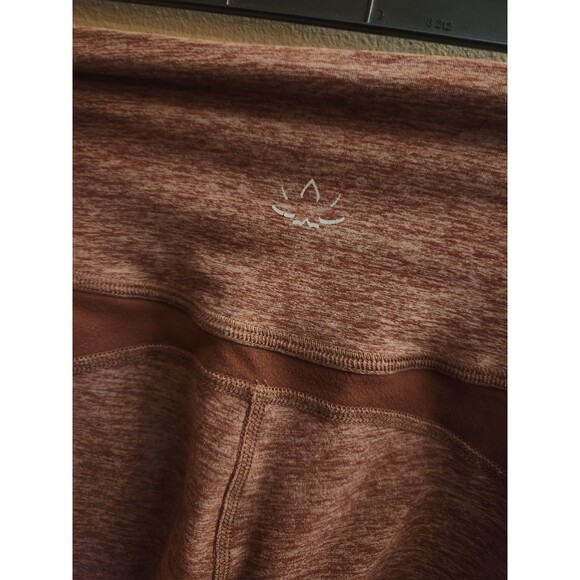 Beyond Yoga High Rise Color Block Leggings Brick Brown Size S - Picture 4 of 5